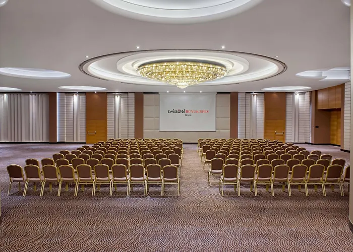 Swissotel Buyuk Efes Otel 5*