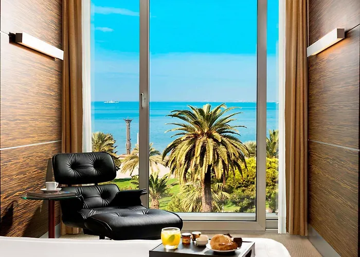 Swissotel Buyuk Efes 5*