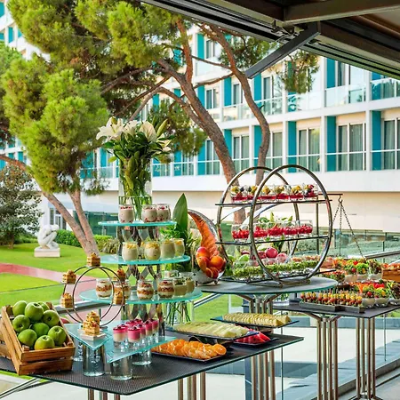 Swissotel Buyuk Efes 5* איזמיר
