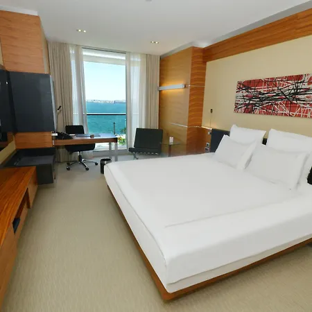 Swissotel Buyuk Efes 5* İzmir