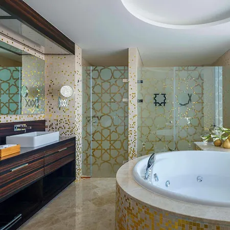 Swissotel Buyuk Efes 5*